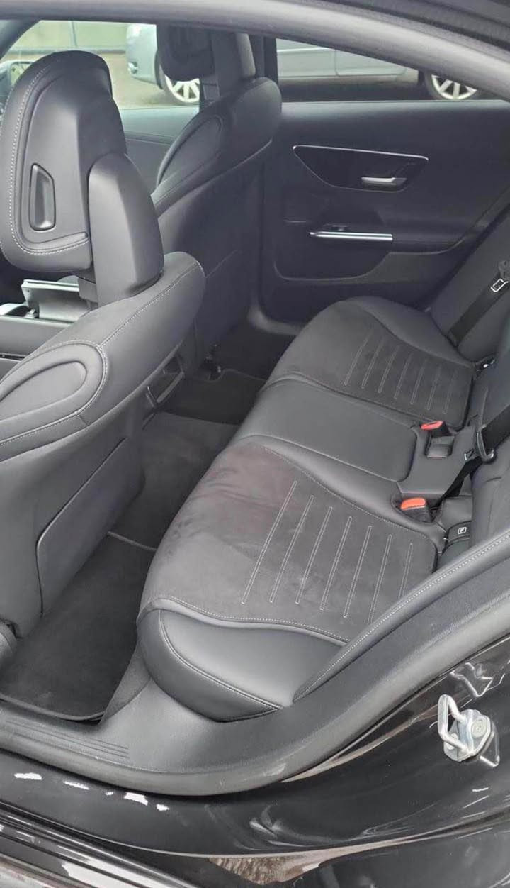 Mercedes Benz C180 AMG 2023 🩶🔥

▪️ 29,000 KM
▪️ Protection Film
▪️ Night Package
▪️ 360° Camera
▪️ Blind Spot Assist
▪️ Keyless Start
▪️ LED High Performance Headlamps
▪️ Full Electric Seats
▪️ Memory Seats
▪️ Ambient Light Plus
▪️ Heated Seats
▪️ Apple CarPlay & Android Auto
▪️ بدون بانوراما
▪️ اللون: Graphite Gray

العربية حالة ممتازة جدًا — مالك أول
معاينة بالإسكندرية 📍

للتواصل خاص أو اتصال 📩☎
0️⃣🔟4️⃣4️⃣4️⃣1️⃣8️⃣5️⃣5️⃣5️⃣
010444185555 القاهرة الجديدة, القاهرة


**إذا كنت صاحب هذا الإعلان وتريد حذفه لأي سبب، رجاءا أرسل رسالة إلى الدعم الفني**