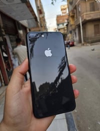 آيفون ٨ بلس • ٢٥٦ • نضافته ٩٥%