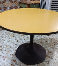طاولة • طاولات • ديكور منزل • اثاث • منزل