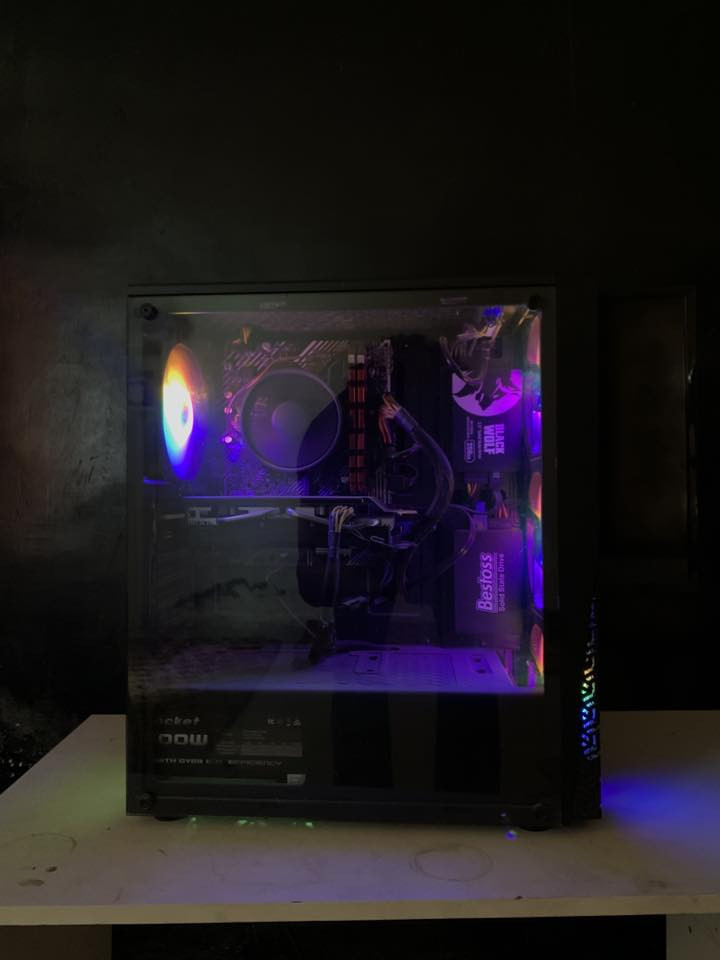 السلام عليكم pc للبيع
i3 10100
rx 580 8gb
asus prime h510 m-k
16 gb 3200hz 
ssd 256gb hhd 1tb
powr 500w
 case fantech cg76
375الف قفل مكاني بابل توصيل ماعندي
واتساب :***********
