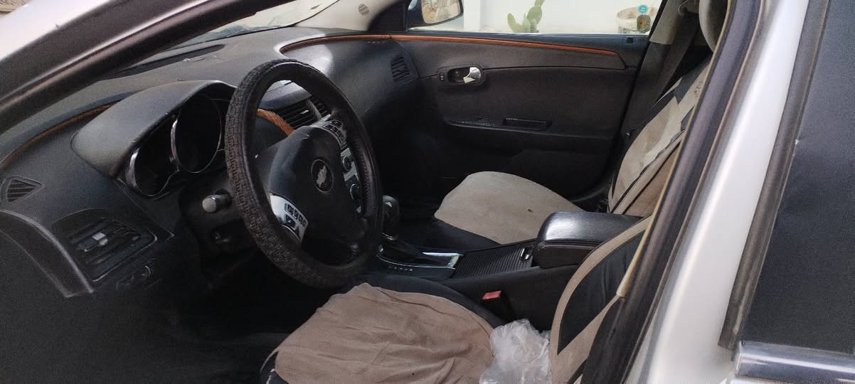 للبيع 
السلام عليكم ماليبو 2012 فول موصفات محرك 2400 كير ومحرك جدد حداديه وتخم تاير جدده تبريد ثلج حادث جملغ وبنيد بدون دواخل سياره جاهزه من كلشي

رقم كربلاء سعر ٦٥. ***********
