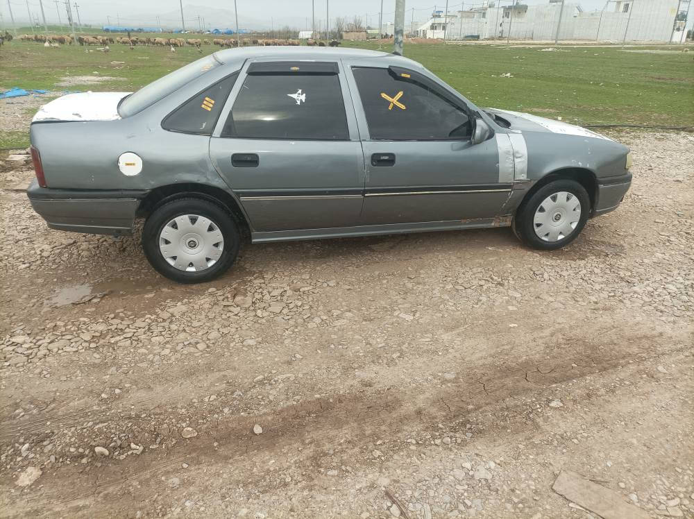 ئۆپڵ ڤیکترا،مۆدێل 91ئاڕمی پلاستیکی سلێمانیە ،بەشەرتی ئاڕموئەوەلیات،مەکینە شانزەیە،کارەبای کامل مەزبوتە،تەنجیلوموکەبەرەوگەرمی مەزبوتە،پێشودوای تازەداگیراوە،چوارتایەوویلی تازەیە،سەقفوشانی زۆرجووانە،زۆرخاوینە ماڵی دۆستە،نرخی15گەڵاوکەمێ مەعامەلە،ژ.م*********** السليمانية, العراق
