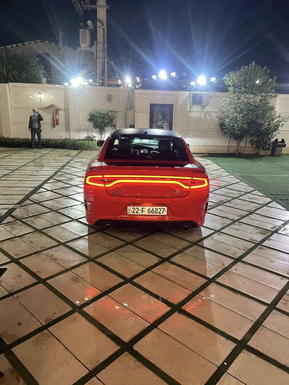 بيع فقط بدون مراوس
السلام عليكم 
جارجر GT plus 
خليجي وكاله هارلم 
موديل 2021 
فول مواصفات 1/1 
رقم شمالي سنويه وهزه جدد
ماشيه 52 الف كيلو فقط 
سياره جديده وكلشي ماعايزه وجاهزه 
على وضع الوكاله 
كفاله عامه من كلشي 
السعر 300 وبيها مجال للشراي 
مكان السياره النجف الأشرف 
***********
