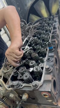 اخوكم محمد السعدي فيتر جميع انواع المولدات الديزل / الفالفو/  اسكانيه/...