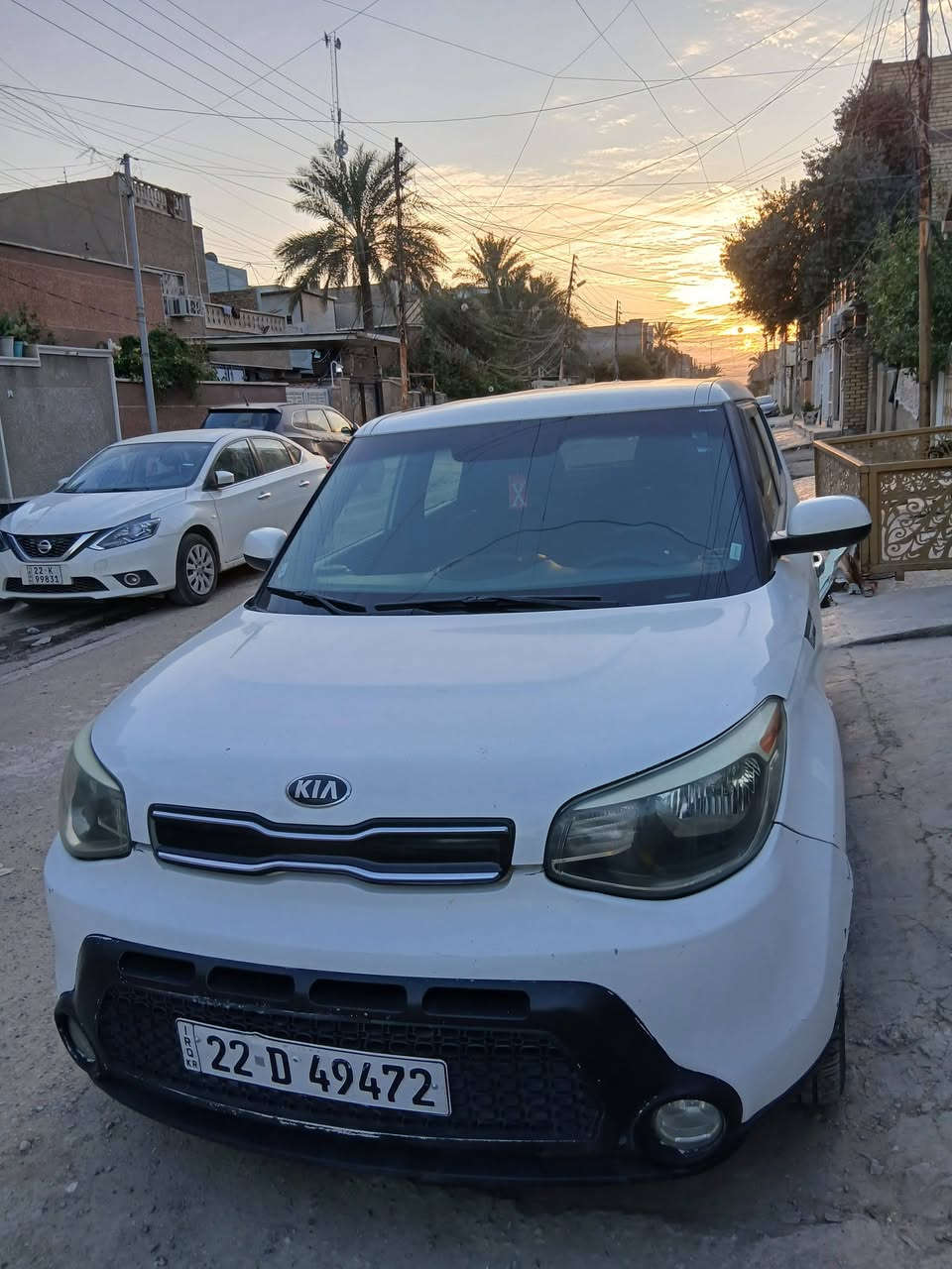 مكلف بالنشر 
للبيع Kia Soul 2017 
كير أوتو 
ممشى 78 ألف كم فقط
✔️ محرك مكفول
✔️ شاشة وكالة + كاميرة خلفية
✔️ السيارة بدون حادث
✔️ صبغ دعامية أمامي وخلفي (شخوط تكحيل فقط)
✔️ نظيفة جداً واستعمال شخصي
السونار موجود كمل الصور 
رقم اربيل 
السعر 135 وبي مجال بسيط 
مكانها بغداد الشعب 
الاتصال ***********
