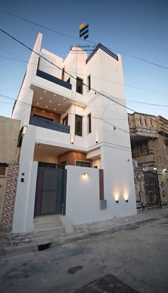 كادر للبخ وديكور، طلس وتطعيم #الواجهات
سقل ناعم ،اجراره . تصفير مساطر 
اصباغ داخليه وخارجيه 
للاستفسار اتصال ***********
بغداد فقط
