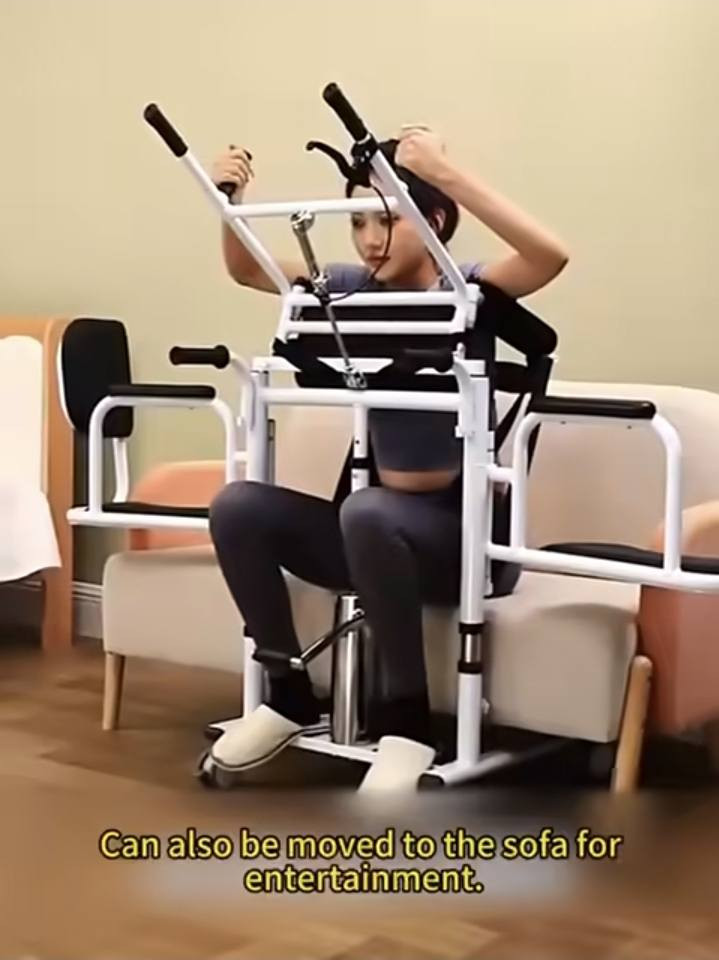 للبيع كرسي (ناقل المريض) جديد لوك بالكارتونة مالته ما مستعمل سعره مناسب جوه السوك 350 الف  
الاتصال ***********
