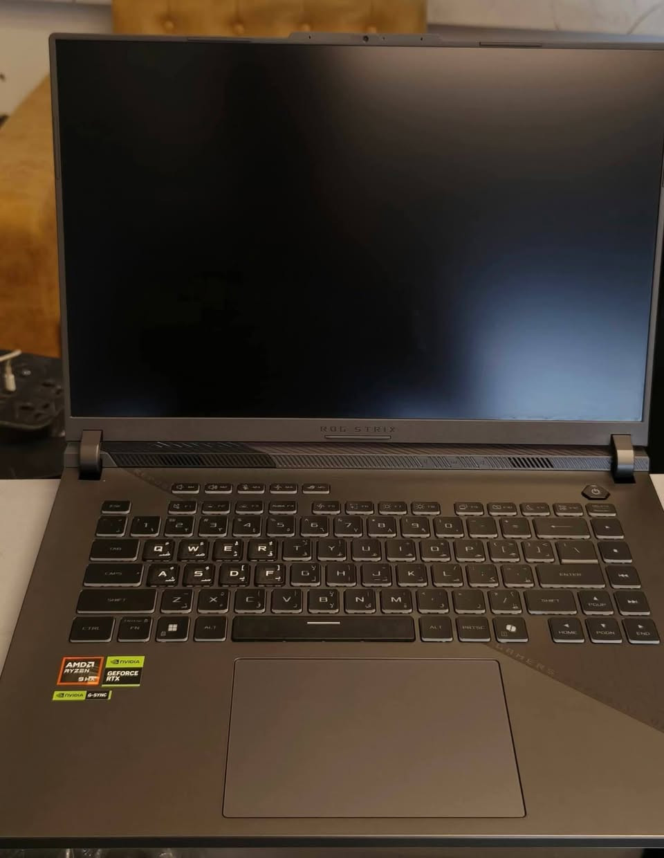 ASUS ROG Strix G16
المعالج: AMD Ryzen 9 9955HX
الجيل الخامس عشر
سرعة تصل إلى 5.4GHz
كرت الشاشة: NVIDIA GeForce RTX 5070 Ti
ذاكرة 12GB
قدرة 140W
الذاكرة (RAM): 32GB DDR5
بسرعة 5600MHz
التخزين: 1TB SSD
نوع NVMe M.2
الشاشة:
مقاس 16.1 بوصة
دقة WUXGA
تغطية ألوان 100% sRGB
لوحة IPS
معدل تحديث 165Hz
الحالة: شبه جديد (Like New)
السعر: 3 ملايين و100
هذه المواصفات ممتازة جدًا للألعاب، والمونتاج، والتصميم، والبرمجة، وتشغيل برامج الذكاء الاصطناعي الثقيلة.


**إذا كنت صاحب هذا الإعلان وتريد حذفه لأي سبب، رجاءا أرسل رسالة إلى الدعم الفني**