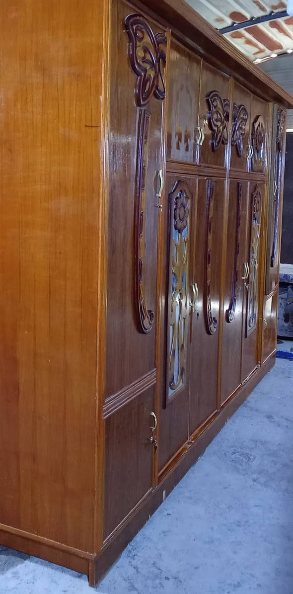السلام عليكم كنتور 6 بيبان عراقي للبيع السعر 300 وخمسين بي مجال
مكاني بغداد زعفرانيه//***********
