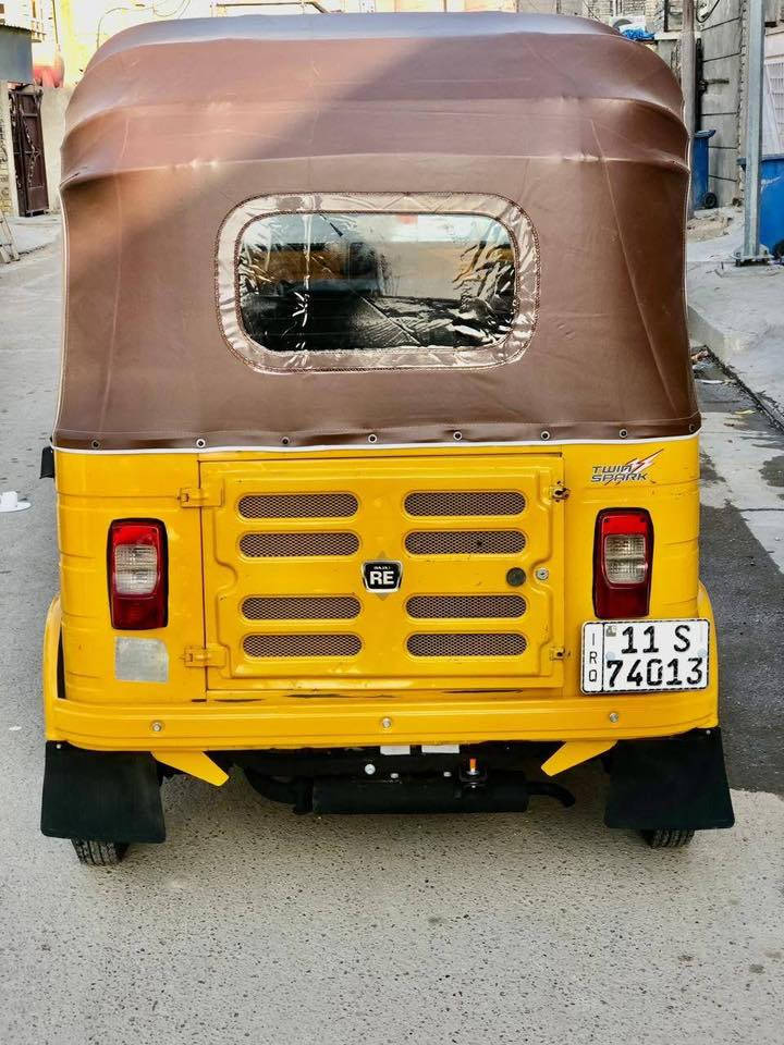 سلام عليكم تكتك البيع موديل 2020بيه بس دوس ونقصه كهربائيات بس سعره سته وبيه مجال الو ما محتاز ما ابيع رقم الهاتف ٠٧٧٢ ٣٣٧ ٦٤٧٠ مكان بغداد
