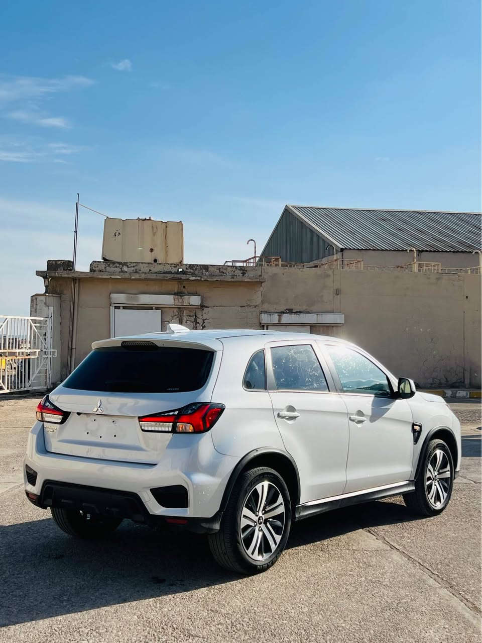 2024 MITSUBISHI OUTLANDER SPORT 2.0 ES
ميتسيوبوشي أوتلاندةر موديل 2024 ES دبل أكسل✅
رقم شاسيم داناوة بس بونيتي بوياخة بةبئ ناوگرتن
گير و مةكينةي بة شةرتة رادار بةردي گزوز بة شةرتة💯
 ***********☎️✅ دبل أكسل 4WD✅ شرت رقم اكر, نينوى
