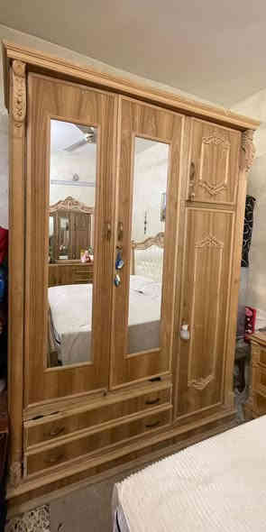 سلام عليكم غرفه صاج مطعم بزام للبيع المكان بغداد الشعب حي البساتين اتصال على الرقم ‭0776 020 8185‬
