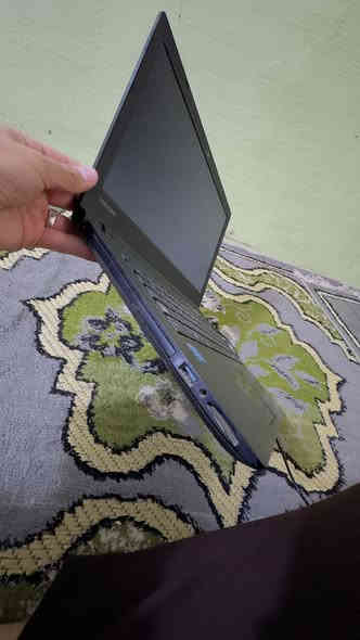 السلام عليكم حاسبه للبيع ستخدام دراسه حاسبه حلوه السعر 110 مكانها كربلاء 
***********
