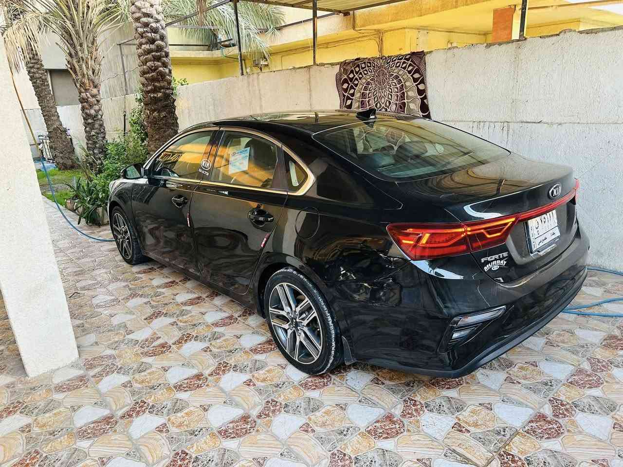 السلام عليكم 
فورتي 2019 وارد امريكي
رقم بغداد الماني مشروع وطني شرط التحويل 
مواصفات XE فول مواصفات عدا الفتحه 
رادر جانبي 
سياقه ذاتيه ومثبت سرعه 
تحكمات 
كشنات جلد وكهرباء 
شاشه وكامرا 
كشنات تدفئه تبريد 
تبريد قطعتين 
ويل كب رياضي 
محرك 2000 دوش المرغوب 
وكير AT المرغوب جديد 
نضامين سرعه 
نضام ايكو 
مانع نزلاق 
لايت وبك لايت لد 
سياره حلوه وكامله من كلشي مال جناي 
ضررها مال امريكا جامرلغ امامي مبدل فقط الباقي ليبل واحد 
بيها صبغ مكانات اثر شخوط
صبغتهن فرن دزجه اولى وموجود تصوير قبل الصبغ 
ابيع حزام مكفوله من اي دواخل  
وشغلات بسيطه اي ضربه قويه مابيه مكفوله  وسونار موجود راسلني واتساب ادزلكيا 
السعر 114  مجال بسيط حك الجيه 
العنوان ديالى  الخالص ناحيه هبهب  
***********
