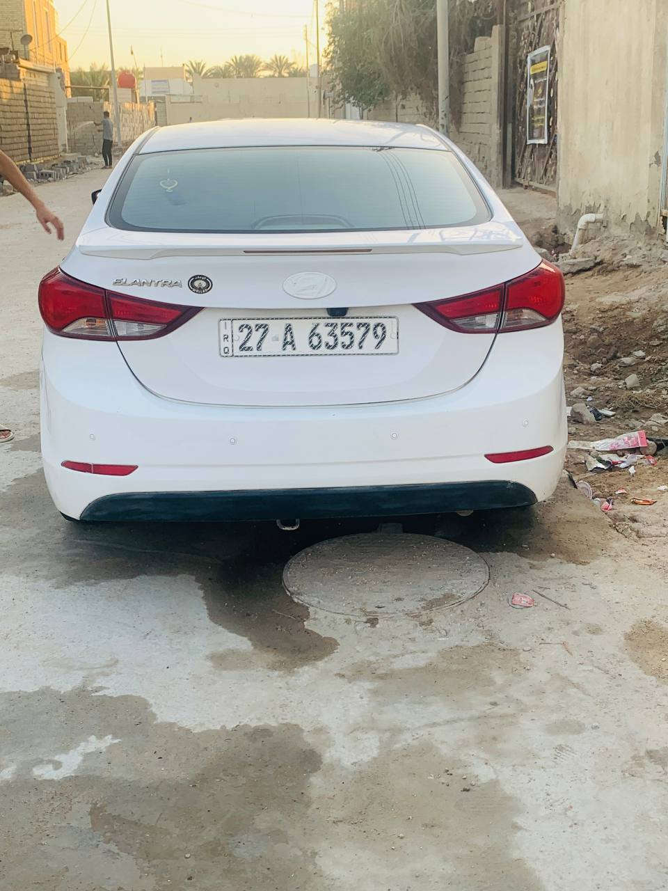 ‏النتره 2016 
‏خليجيه مكينه ٢٠٠٠ دوش  ويل ١٦ دسك خلفي وامامي شاشه كار بلي بيه رش صبغ  بالجاملغ الخلفي للسايق فقط سياره خير من الله. مال جناي بسمي تحويل ثاني يوم  لايت زنون اشاير بال مري رقم انكليزي 
‏
‏سعر115 وبيه مجال 
‏
‏مكان سوق الشيوخ كرمه بني سعيد
‏
‏رقم ***********
‏
‏
