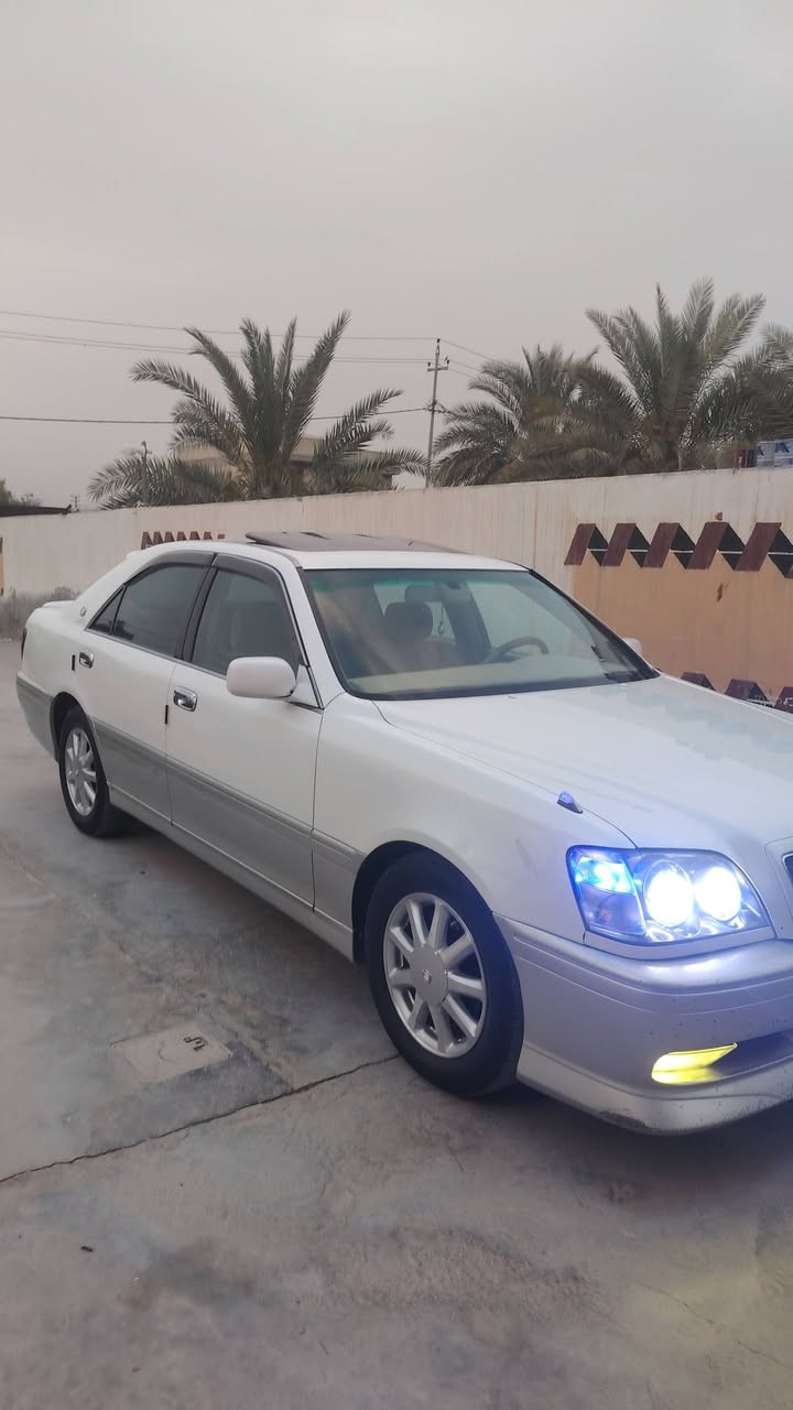السلام عليكم ملكه 2001 ديفور الجبير سياره جاهزه مكينه تبريد حداديه جديده تخم تاير مواصفات 4دكم السياره بسمي وشرط التحويل العنوان الصويره السعر 160  ***********
