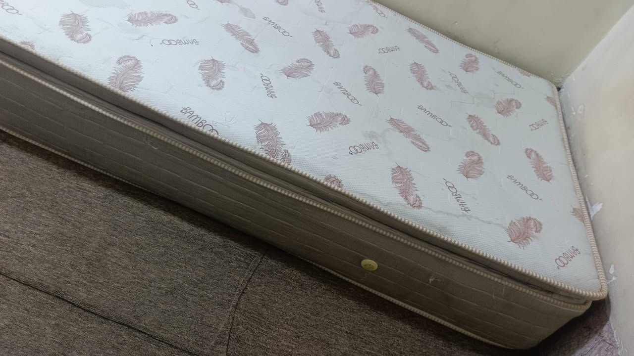 دوشك ابو النفر درجه اولى طوله مترين وعرض متر سعره 35


**إذا كنت صاحب هذا الإعلان وتريد حذفه لأي سبب، رجاءا أرسل رسالة إلى الدعم الفني**