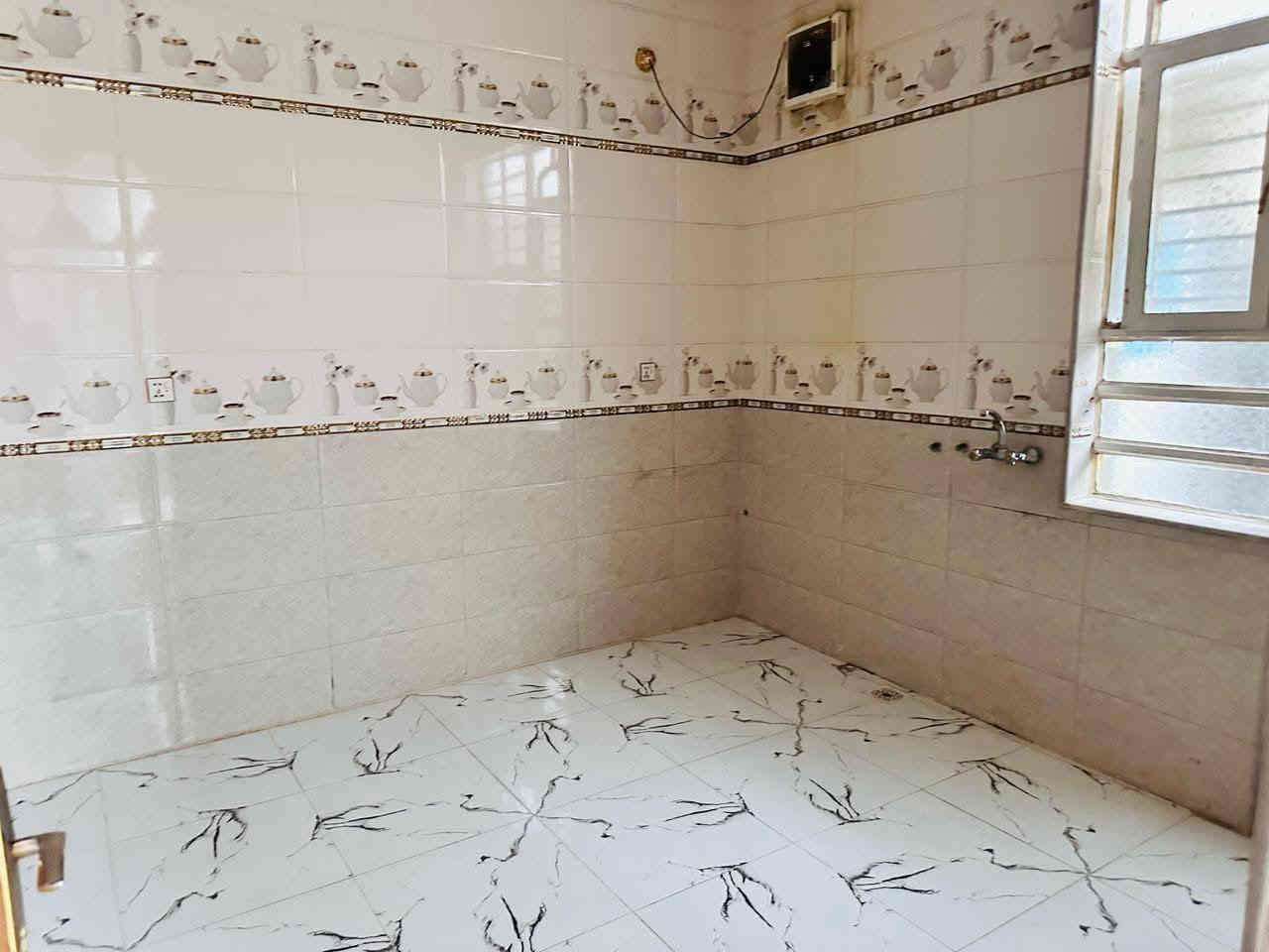 السلام عليكم مكتب عقارات الشمس  مقابيل المستشفى التركي !!!
                         بإدارة ((أحمد الگريطي))
                    
    ☎️*********** 
                        ☎️*********** 

🏠 دار للايجار جدا نضيف طابقين يحتوي على غرفتين وصاله وكليدور ومطبخ ومجمع صحيات وطارمه 

⁦^⁠_⁠_⁠_⁠_⁠_⁠_⁠_⁠_⁠_⁠^⁩⁦(⁠✯⁠ᴗ⁠✯⁠)⁩⁦(⁠✯⁠ᴗ⁠✯⁠)⁩⁦^⁠_⁠_⁠_⁠_⁠_⁠_⁠_⁠_⁠_⁠^⁩

🌎الموقع خلف مول أهل الخير كاع كريم

⁦^⁠_⁠_⁠_⁠_⁠_⁠_⁠_⁠_⁠_⁠^⁩⁦(⁠✯⁠ᴗ⁠✯⁠)⁩⁦(⁠✯⁠ᴗ⁠✯⁠)⁩⁦^⁠_⁠_⁠_⁠_⁠_⁠_⁠_⁠_⁠_⁠^⁩

💰💸قيمه الايجار 300
