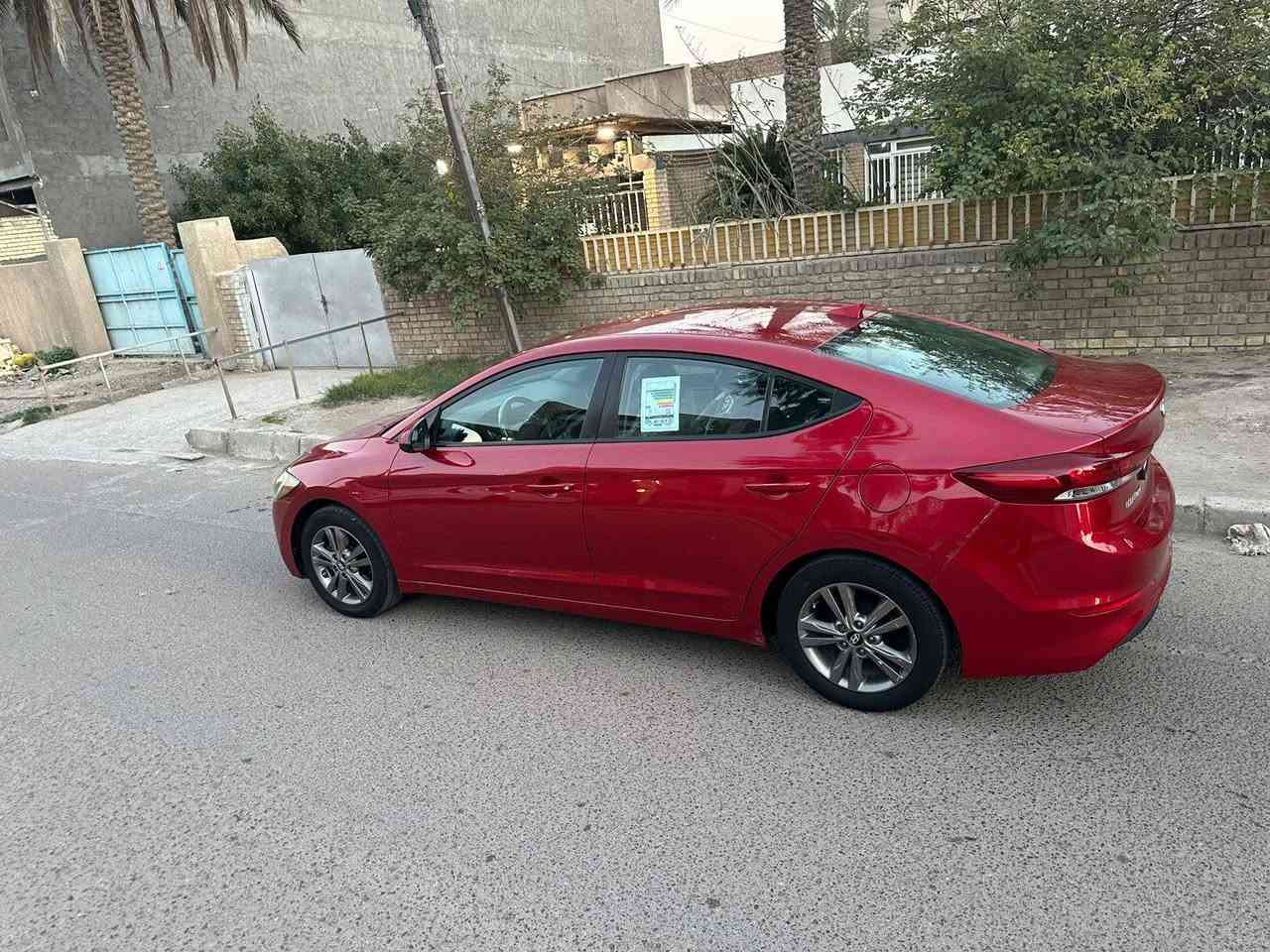 سلام عليكم شباب عندي النتره 2017 أمريكي حادث بس البنيد بدون دواخل شرط الفحص رقم سليمانيه دولي رقم وسنويه وهزه جديد باسمي مكانه بغداد جاهزه من كلشي  *********** بغداد, العراق
