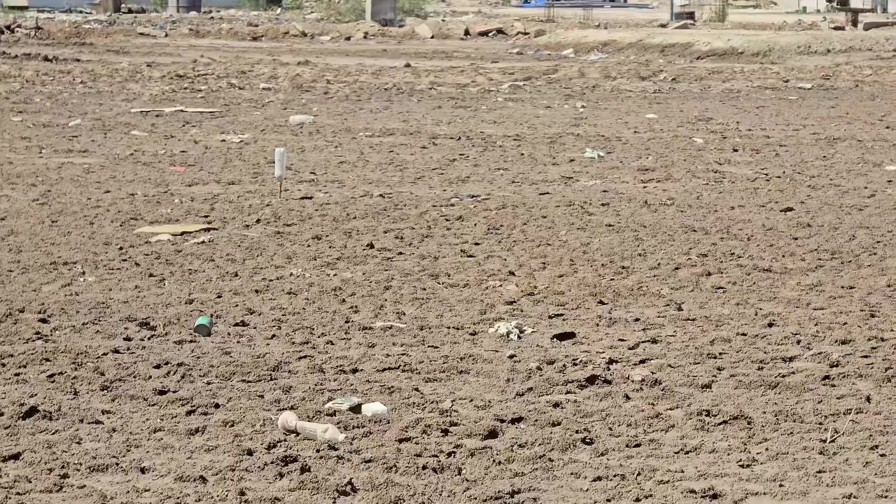 للبيع 
عرصه طابو 
مساحة
٤٧٢  متر 
واجه ١٥ متر 
حي الحسين ع 
تبعد عن الشارع العام 
٢٥٠ متر 

تباع عل شكل كامله 
او  تباع عل شكل نص
للاستفسار
مراجعة مكتب السنيه للعقار 
قرب جامع السنيه الكبير 
***********
