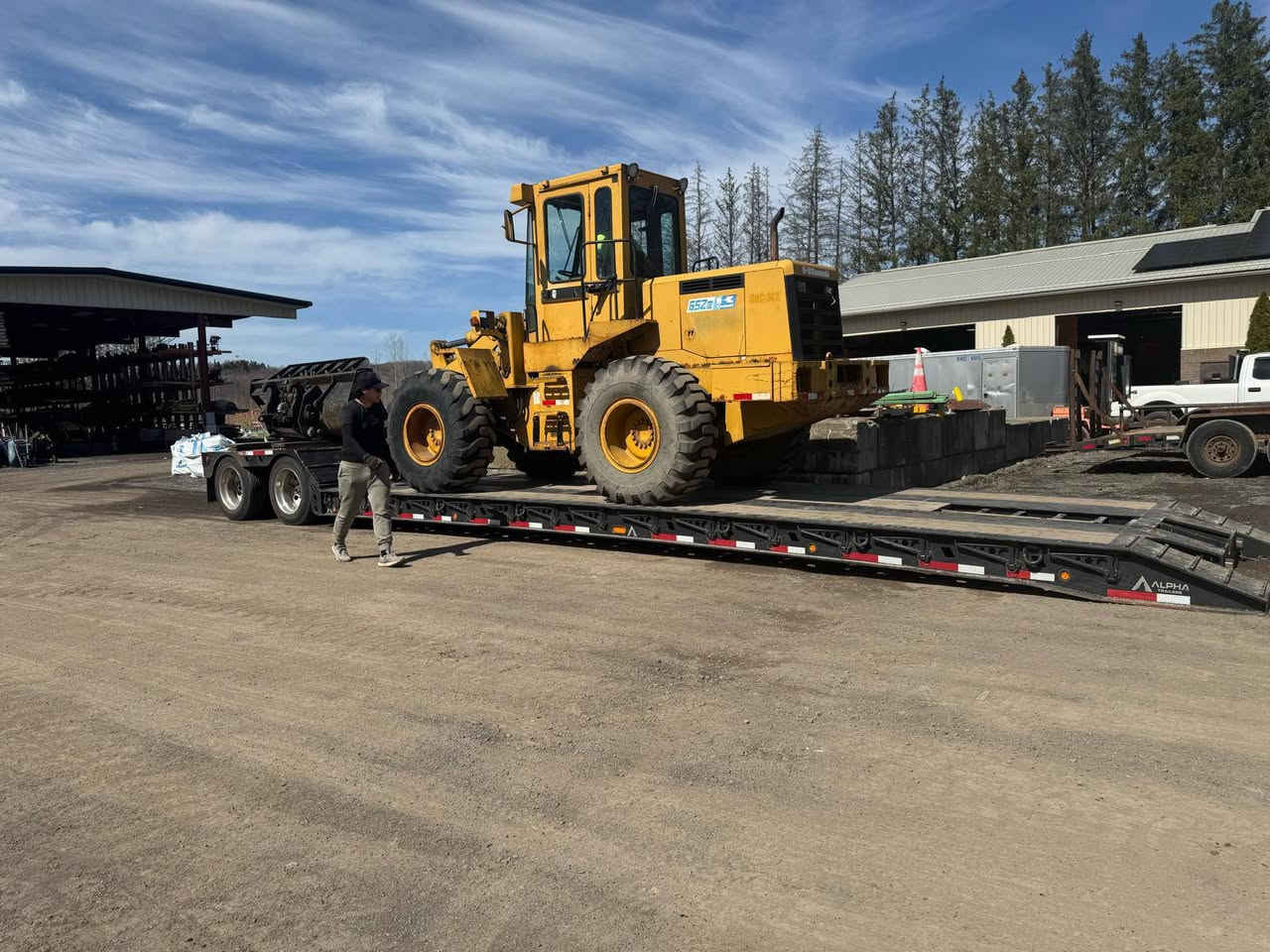 دخول جديد 
شفل 65III مكينة اسوزو نظيف بحالة الوكالة 
العنوان/ كربلاء طريق النجف عامود 1095
تلفون / 
***********
***********
