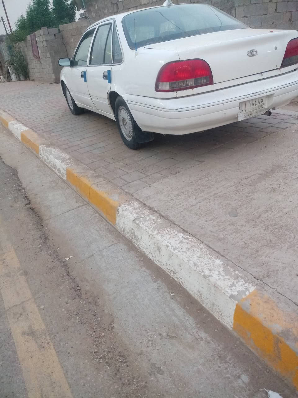 سلام عليكم  برنس فراشه للبيع اومراوس تحويل ثاني يوم رقم واسط مكينه وكير مكفولات مكاني واسط صويره رقم الهاتف ***********
