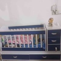 أثاث أطفال • نظيف جدا • كالجديد