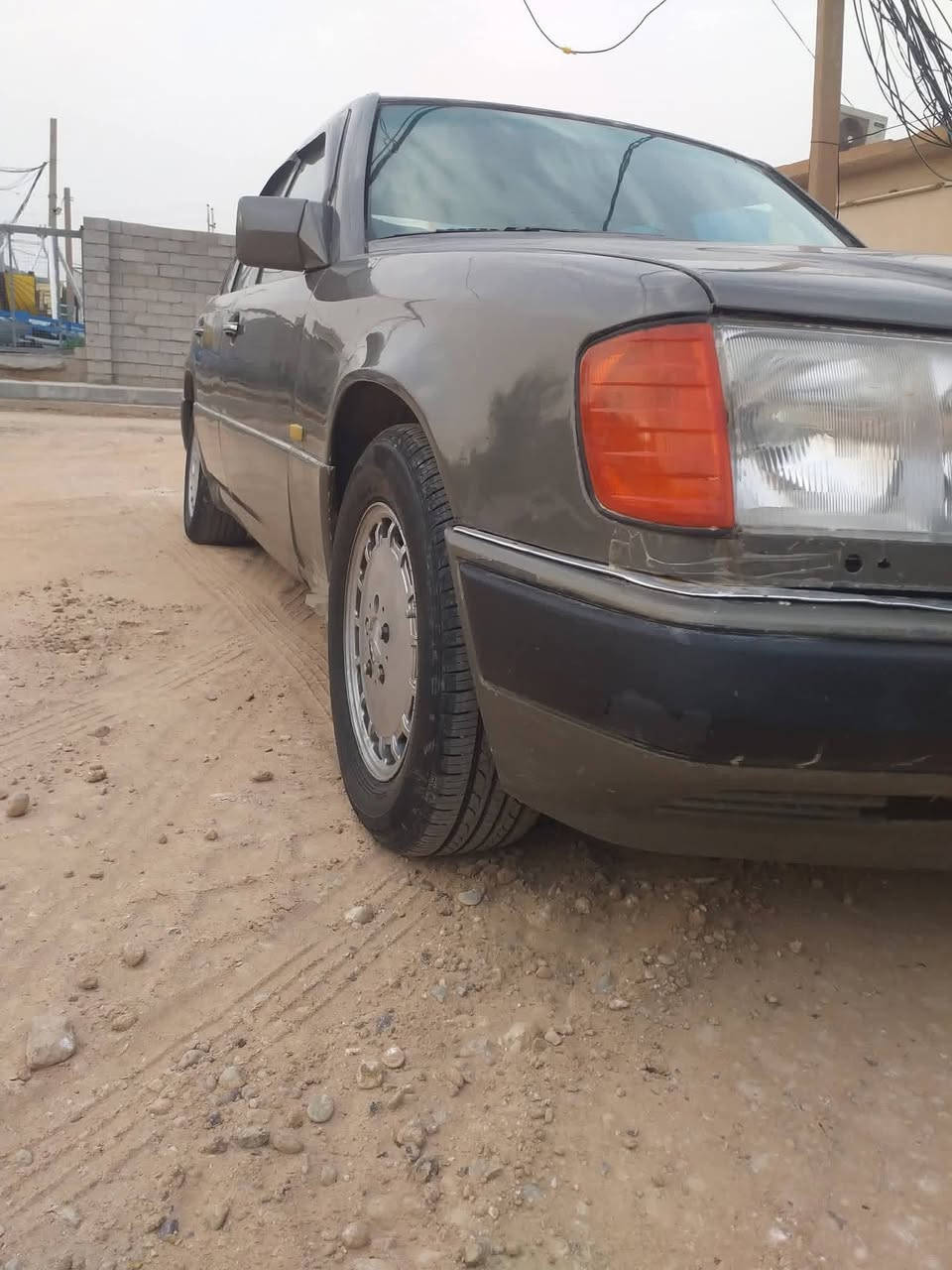 مارسدس دب محوره بطه كير ومحرك كفاله كهربائيات فول صدر جديد موديل 86 تبريد بس فان تخم تاير رقم ديالى سنويه منتهية 25 قواعد دبل شواصيها سليمه ديالى الخالص سعر 40//0780613542


**إذا كنت صاحب هذا الإعلان وتريد حذفه لأي سبب، رجاءا أرسل رسالة إلى الدعم الفني**