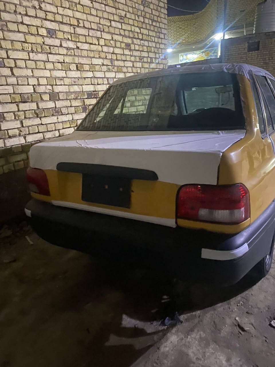 السلام عليكم سايبه 12 مابيه نقص شغاله كبر ومكينه مابيهن شي حداديه مابيه شي  دواخل نضيفه. مرتبه تواير جدد كامله بين قوسين ومال واحد طايح من السطح  😂
سعره 12 وبيه مجال قليل مكاني ناصريه قضاء الاصلاح 

***********
