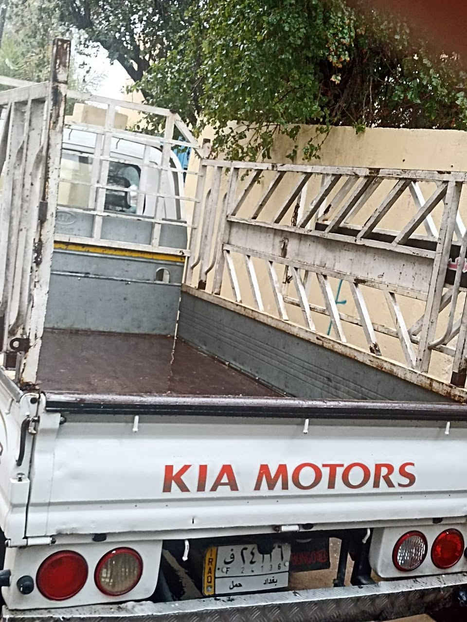 السلام عليكم 
الموديل 2018
السعر 115 بي مجال قليل 
للإستفسار على الرقم 
***********
