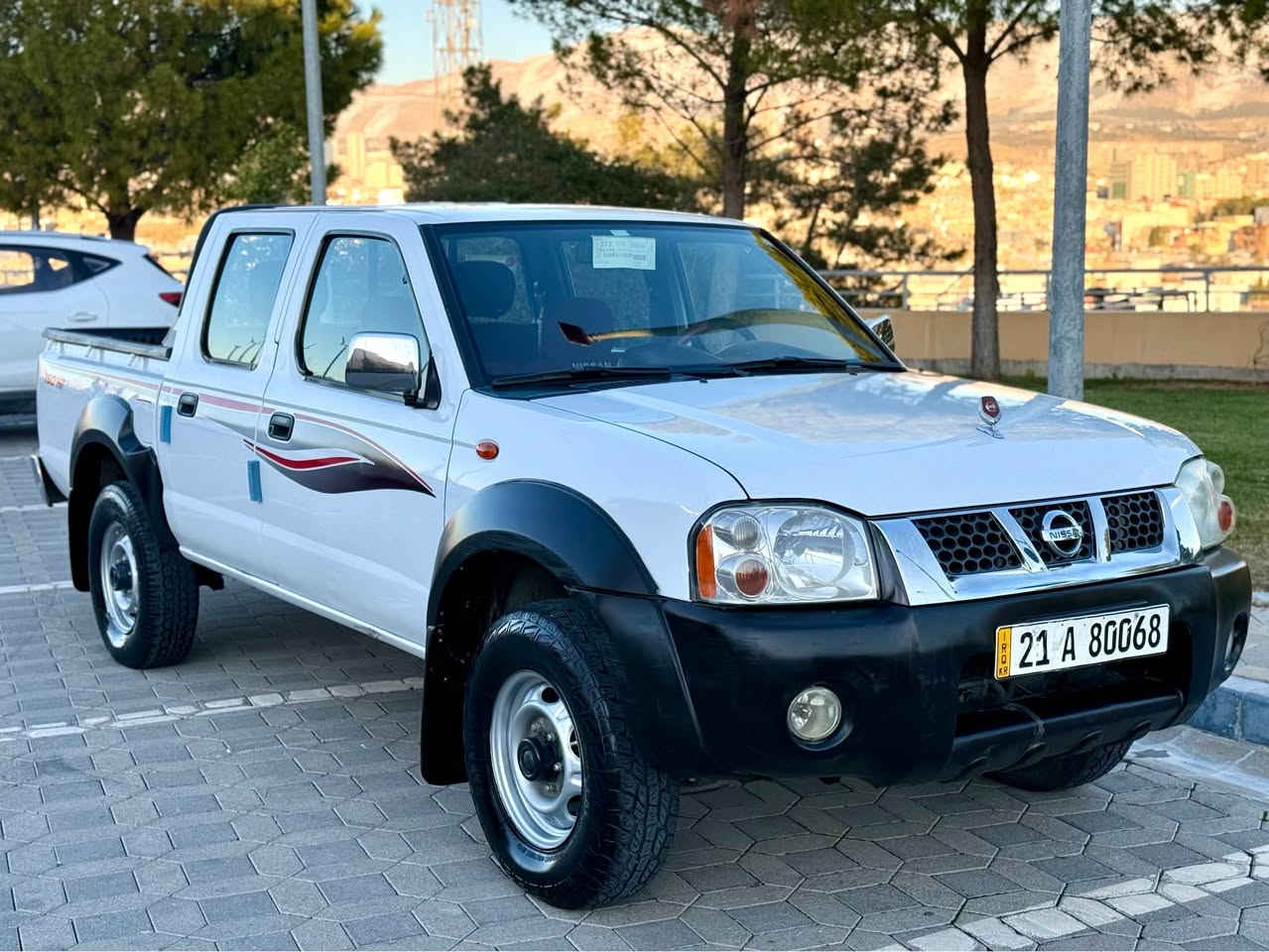 نیسان پیکاب ٢٠١٢ 

دەبڵ ئەکسل 

ناو سور 

٤ جام کارەبا  

گێڕو مەکینەو ئەکسلی بە شەرت 

٢٣٤ هەزار کیلۆمەتر ڕۆشتوە 
 
 سەنەوی و ڕەقەمی تازەیە 

سعری  ١٦٧ $  مەجالی کەم 

                                                        *********** السليمانية, العراق
