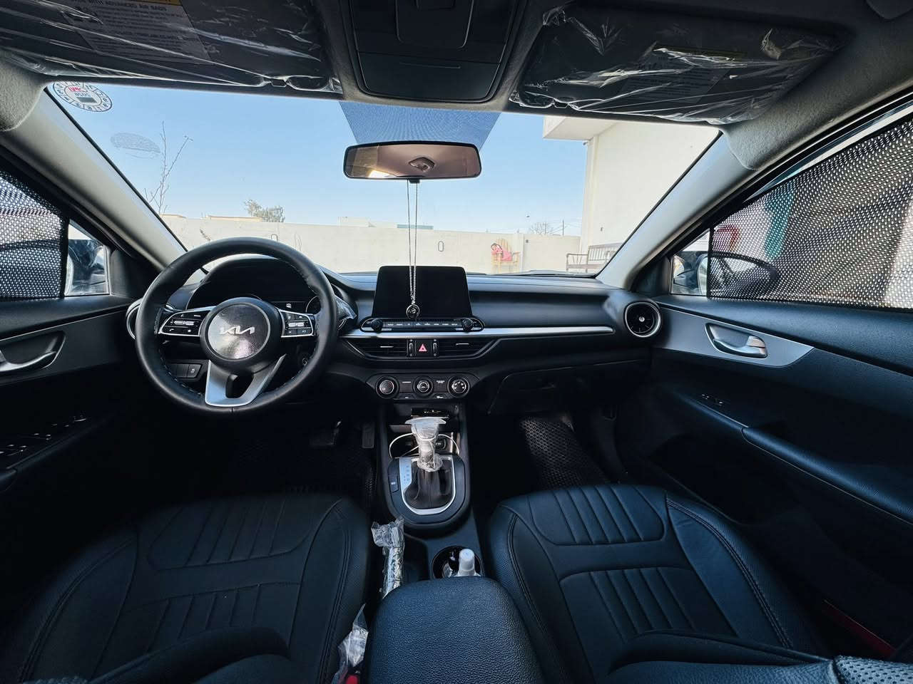 للبيع
كيا فورتي موديل 2023

ماشيه49kmامريكي سياره جديده اي نقص مابيها 

هزه 2026رقم دهوك تحويل مضمون 

شاشه تدعم الكاربلي +كاميره خلفيه 

رادار أمامي 

انضمه قياده 

تحكمات ستيرن +نظام تحديد المسار 

السياره نضيفه جدا بمعنى الكلمه بدون اي نقص 

السعر 155

الاستفسار📞***********
