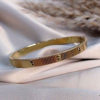 اكسسوارات شخصية • معلومات ناقصة