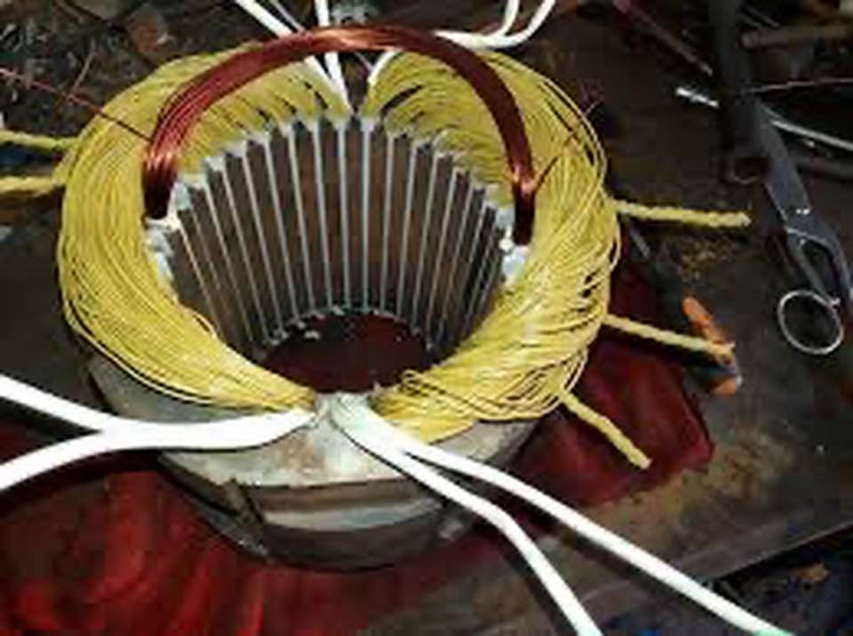 ورشه تصليح لف موطورت كبيره وصغيرهوتصليخ مولدات كافت حجام بوردات بور سيطره تحكي وتصليح غساله وتصليح كافت الاجهازه كهربائيه العنوان السده الهنديه حي البكر مجاور أسواق ابو عباس هاتف ***********
