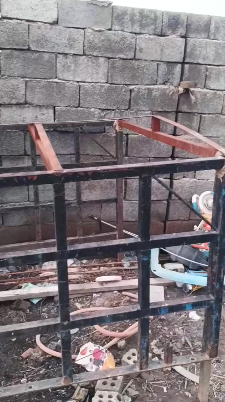 محجر قوس جادر البيع مال سياره بنكو 96سعر 150بيه مجال***********مكان المعامل الباويه
