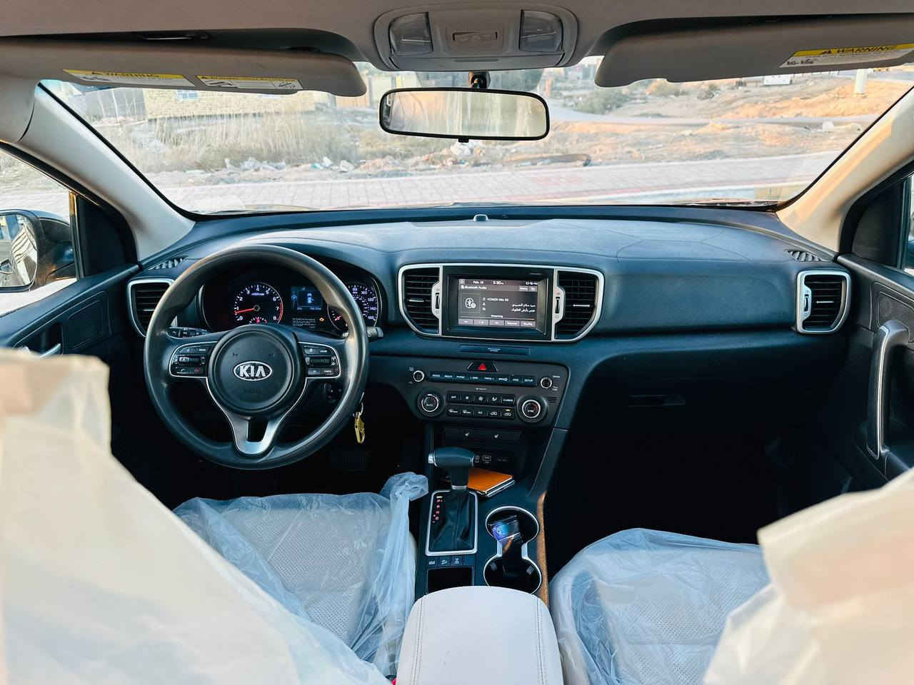 ا
السلام عليكم

كيا سبورتج للبيع 2018 وارد امريكي 

سيارة بسمي رقم انكليزي تحويل ثاني يوم

المواصفات

دفع رباعي

مثبت سرعة 

شاشة حجم كبير

كامري خلفية

كشنات جلد

تدفئة بلكشنات 

كشنات كهربائية

3 مودات قيادة

تبريد و تدفئة خير من الله

كاملة ما عدا بصمة و فتحة

الحادث دعامية و بنيد بدون ما توصل للمحرك أو شاصي

السعر 165 و بيهة مجال
الرقم

***********
العنوان السماوة
