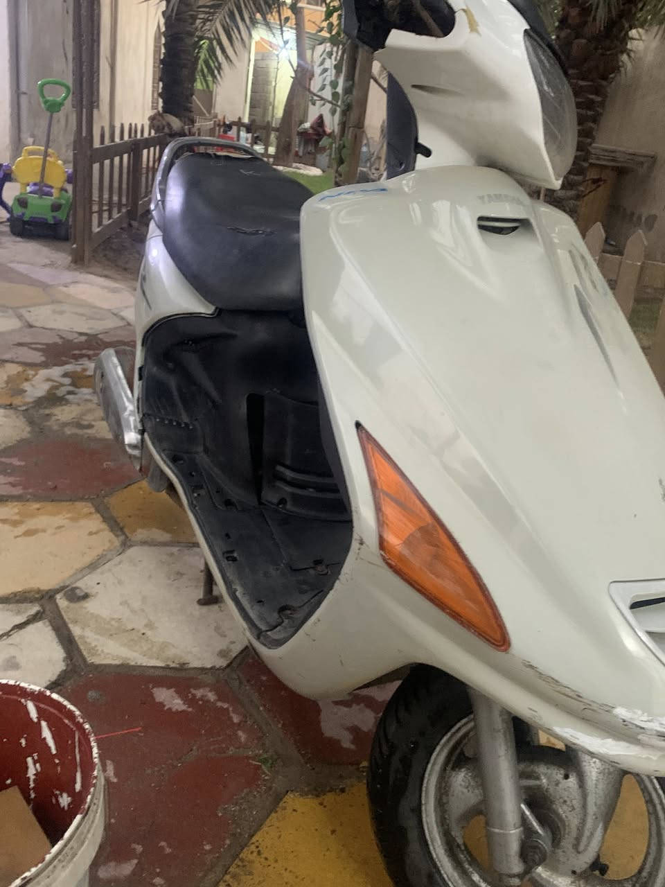 فراشة للبيع جاهزة وشغاله شرط الفحص
تخم تاير جديد مكينه نشطة بدي نظيف مثل الصور 
ناعمه مكينها 
ب550 وبيها مجال حك الجيه
بصرة ابو الخصيب 
***********
