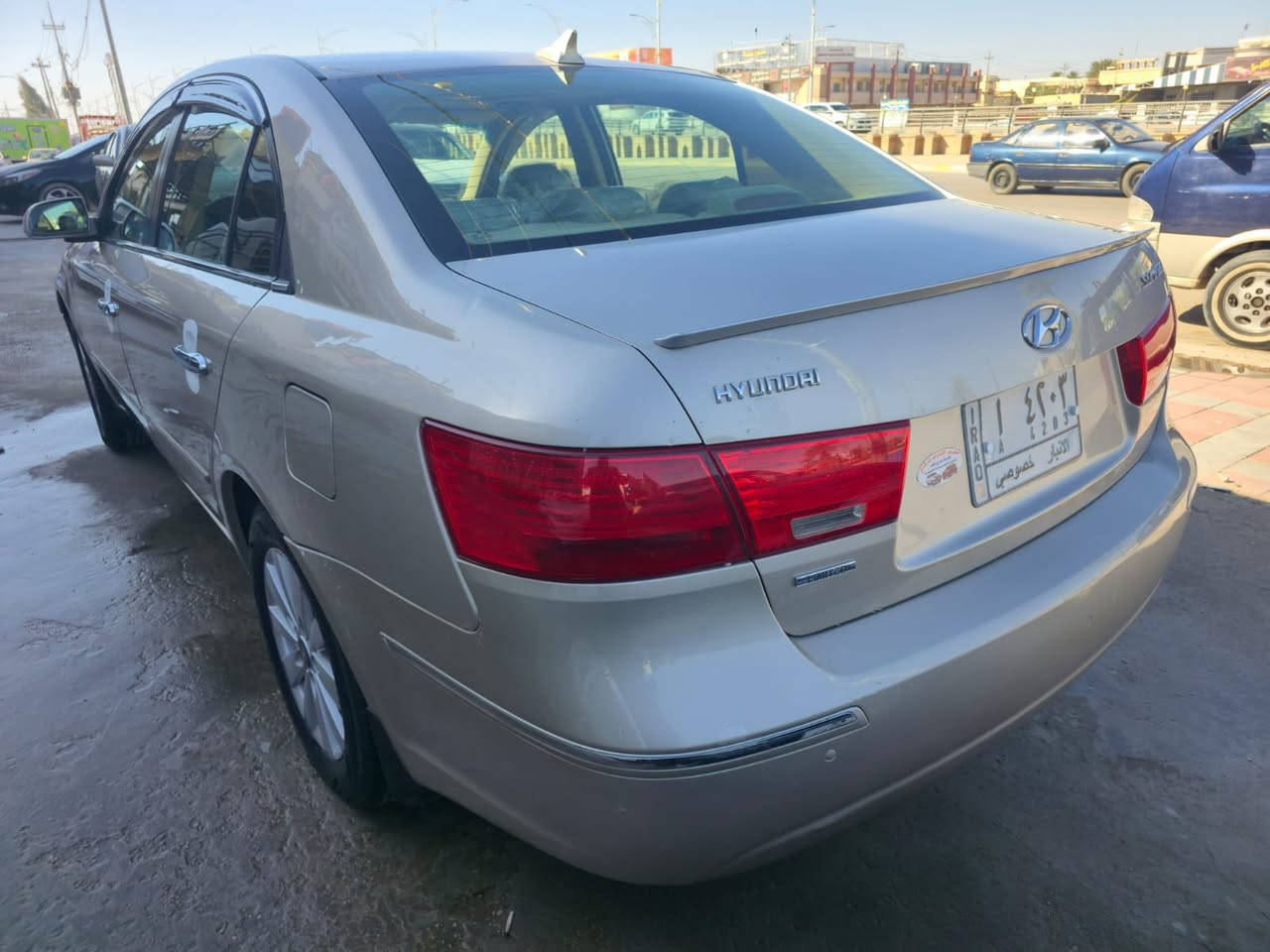 الـــسلام عــلـيـكم. للبـــيع ســونـاتا  أمريكي
مـــوديـــل2009   فـــول مـــواصــفات. 1/1. لمتد 

تـــبريد لـــمس  شــاشـــه بلاديــه. تــحــكم ســتيرن

رقـــم انـــبار. تــحويـــل مــباشـــر

بـــيه صـــبغ  قطعتين. بــنــيد. وجــامــلـغ

مـــحــرك 2400

مـــحــرك    كــيـــر  شـــرط الـســيــاره جــاهــزه مــن كـــلـــشــي 

الـــســـعــر120$ وبــيــه مــجال

مكاني.  الانـــبار الــفـــلــــوجـــــه

رقم الهاتف: ***********‏
