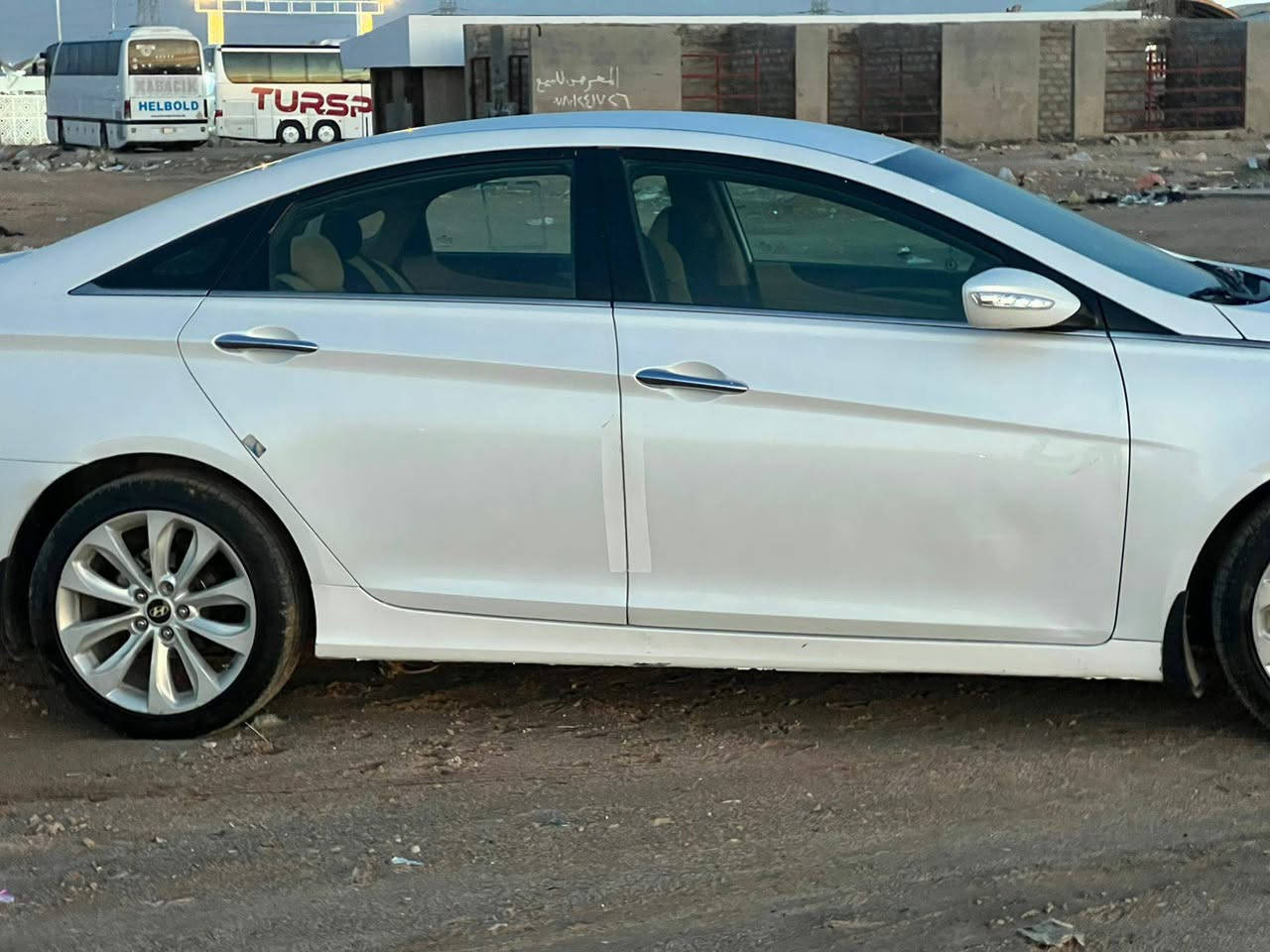 سوناته ٢٠١٠ خليجي مكفوله من الصبغ والتبديل جاهزه خير من الله مكانه النجف حي الانصار الاتصال *********** سعره ١١٥ وبيه مجال النجف, العراق
