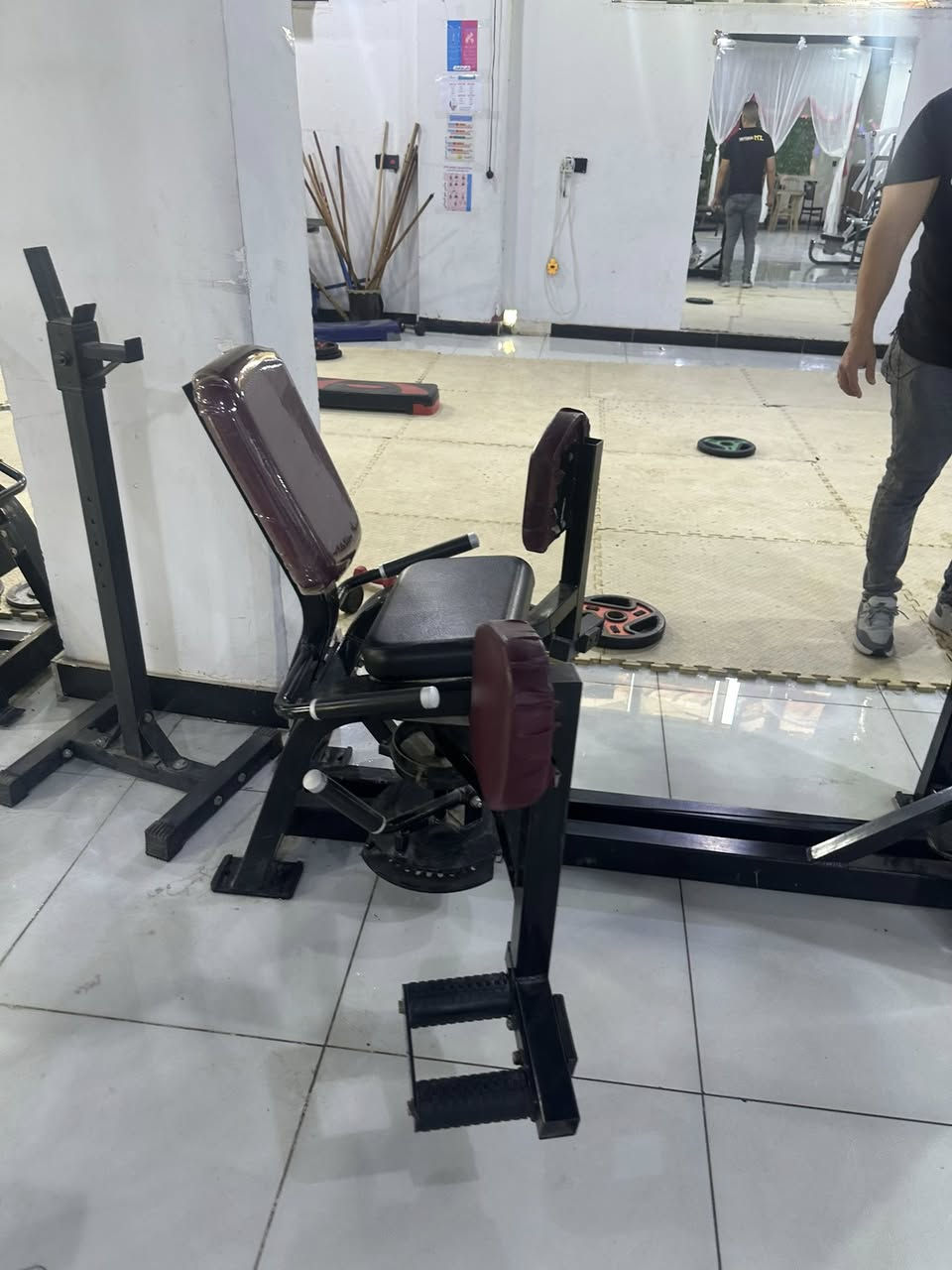 قاعة لايف فتنس كاملة وسيت دمبلص
مكاني بعقوبة ديالى  تنباع كاملة
***********
