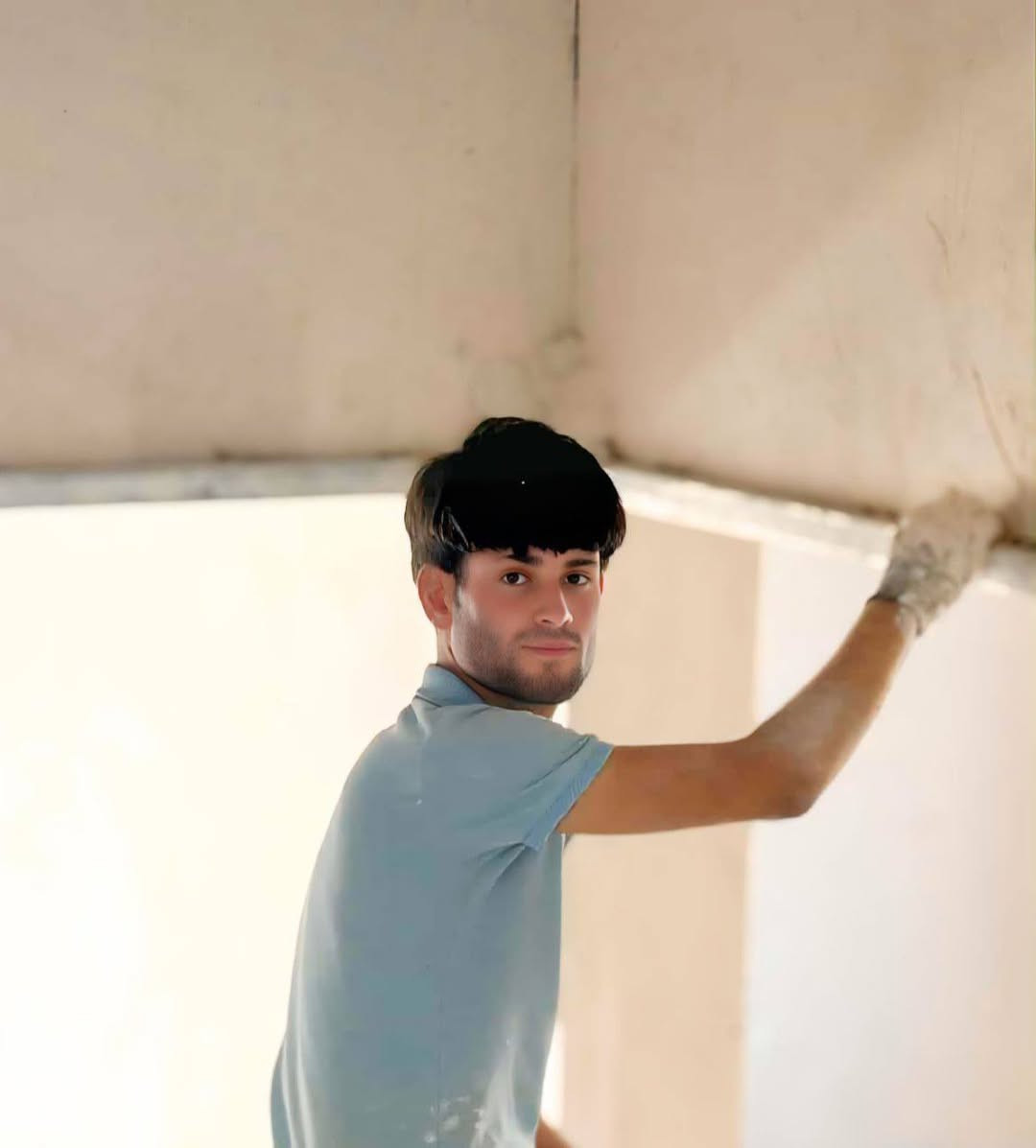 #السلام عليكم كادر لبخ جص من الموصل متفرغ حالياً شغل نظيف واتقان في العمل البيت يطول 3ايام ع الأقل اتصل ع الارقام. ***********/
***********.واتساب 
ومن الله التوفيق
