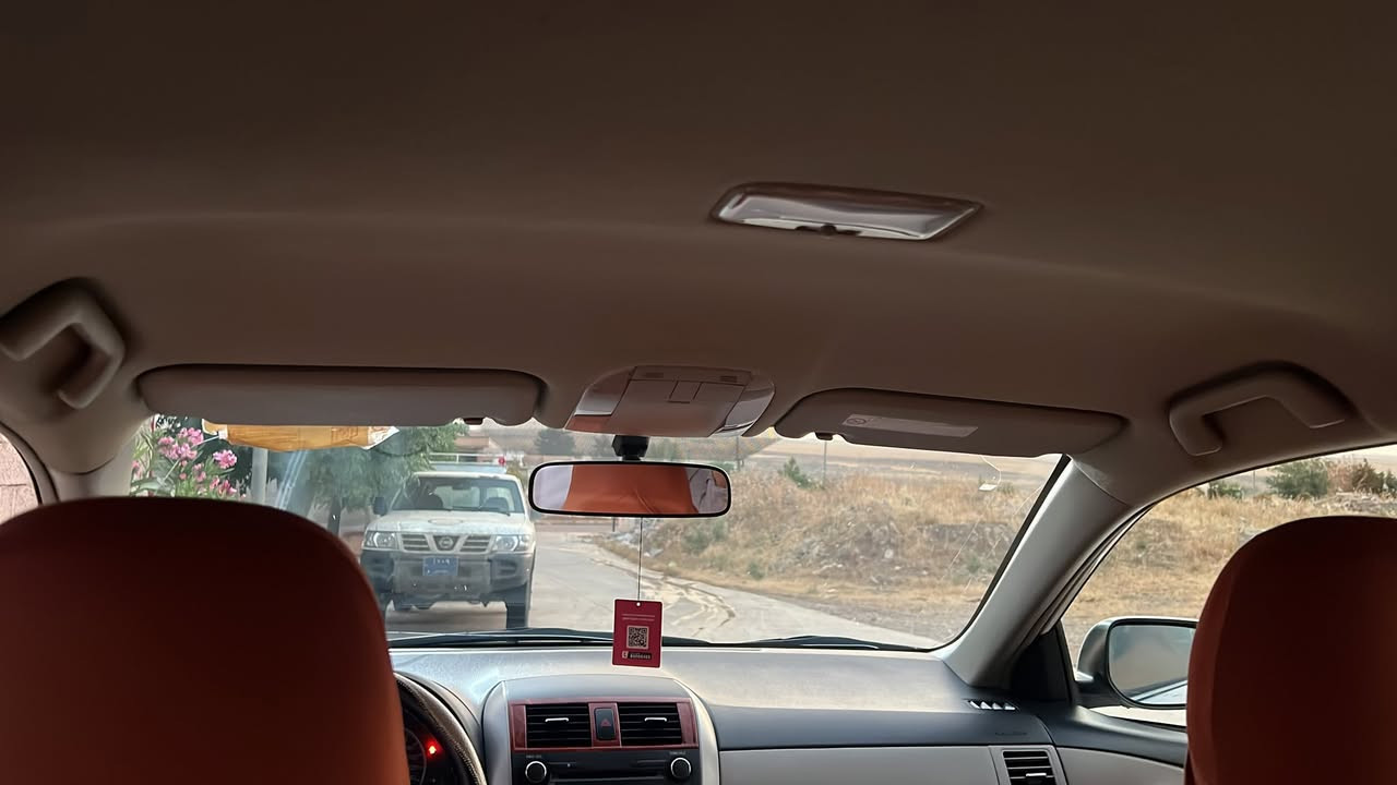 بەناوی خودای بەخشندەی میهرەبان
تۆیۆتا کرۆلا بۆ فرۆشتن
مۆدیل 2013خەلیجی  نمونەی نمونان  
هیچ وەسفی ناکەم تەنها ئەوەندە دەڵێم هەموو گیانی بەشەرت 
بێ بۆ یاغ و بێ سارد و بێ شوخت 
مەکینەی نەکراوەتەوە 
هەموو گیانی شەریکەیە 205 هەزار ڕۆشتووە 
سەنەوی تا 2027 تازەیە بەناوی خۆمان 
بەکورتی و پوختی ماڵی دۆستە 
سعری 147 وەرەقەو معامەلە
 شوێن ڕانیە ..
ژ.م. *********** یان ***********
کۆڕەک واتس ئەپی لەسەر 
مەسجیش کراوەیە.. 
تکایە گەر مشتەری نی کەس مەشغوڵ مەکە 
لەو مۆدیلە هەیە بە 125 گەڵا 
بەڵام تەحەدای هەرچی 2013 یە دەکەم ئاوا خاوێن مابێتەوە 
لەسفریەوە هەر لای خۆمان بووە
