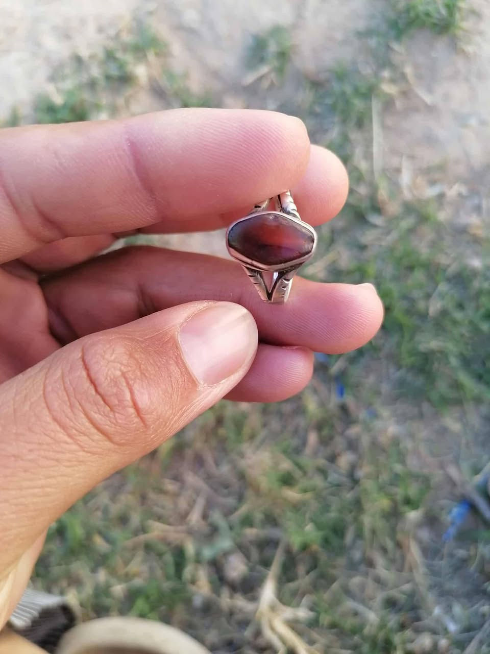 يماني مصور ب٤٠ وسبحة حديد صيني ب١٥ وسليماني رصاصي قديم ب٦٥ كلهن محابس راقيات  *********** واتس اب مراسلة الصفحة عل خاص  باقي التفاصيل
