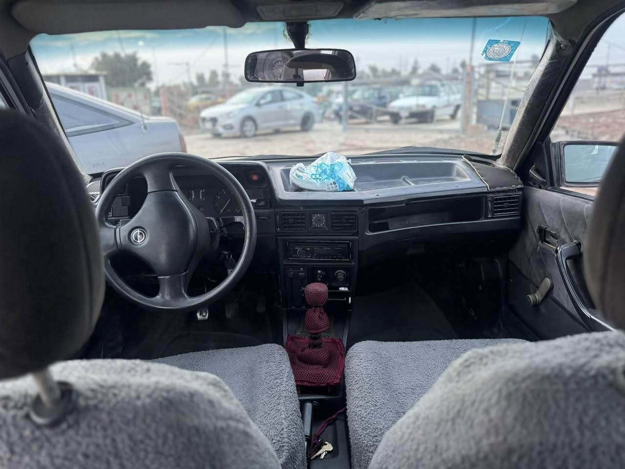 سياره اوبل كاديت 91حجم 16سياره نظيفه جدا كولشي مابي سقف سلايت  شرط سنويه مشروع وطني شرط تحويل بيه دفتر بانزين كهربائية كلها شغال كير محرك شرط  سعر 27وبي مجال بسيط عنوان كركوك رقم هاتف ***********
