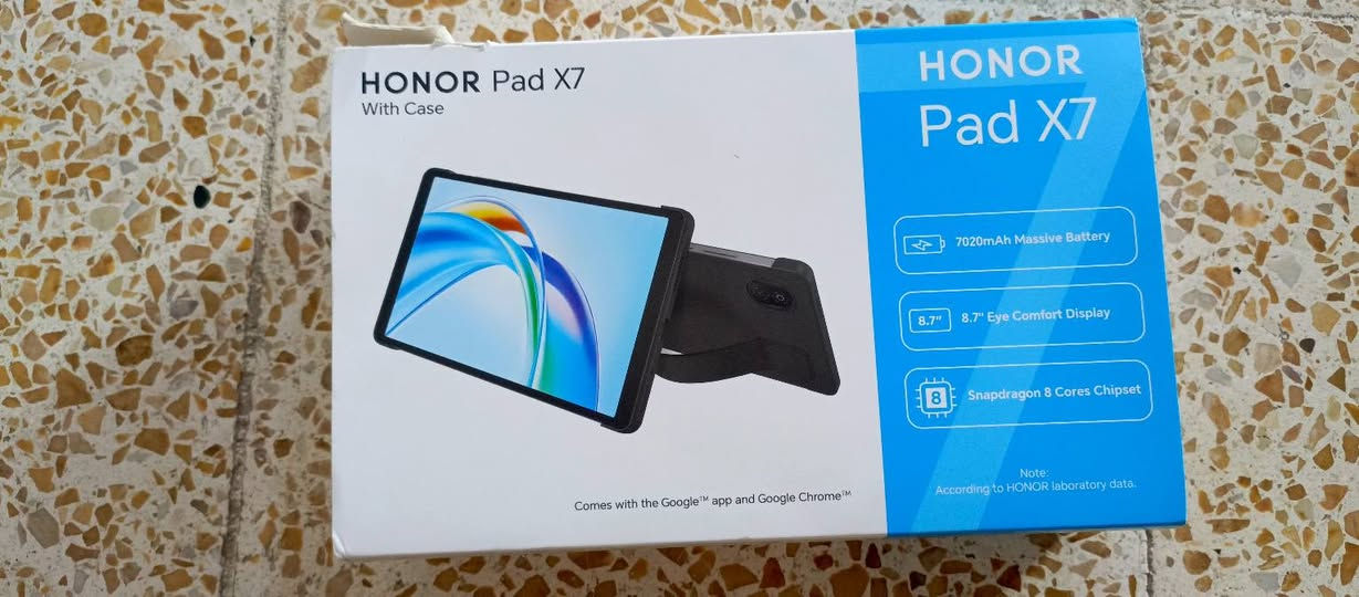 HONOR Pad X7 🩶
السلام عليكم ابيات البيع هونر X7 يرهم مراوس موبايل 

الذاكرة 128 الرام 4+4=8

تردد الشاشة 90Hz مستخدام 7 شهر 

بطارية عملاقة 7020mAh

السعر 160 بي مجال مكان الموصل 

هذا رقمي ‏‪***********‬‏ وبي وتساب

