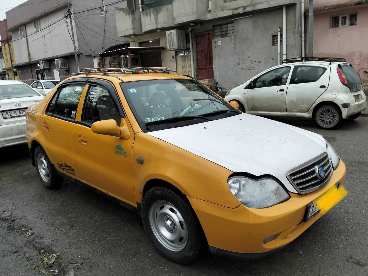 سي كي 2013
سنويه 2030 بغداد بأسمي اني الشرعي 
طخم الكدام والورى جديد فلنجات جدد دسكات جدد محرك كورلا شرط لاصرف ولانفخ كير شرط داخل نظيف شاشه كهربائيات وكيجات كلو شغال سياره خير من الله  هيئه وغرامات صفر  السعر 45 المكان موصل الأيمن
***********
