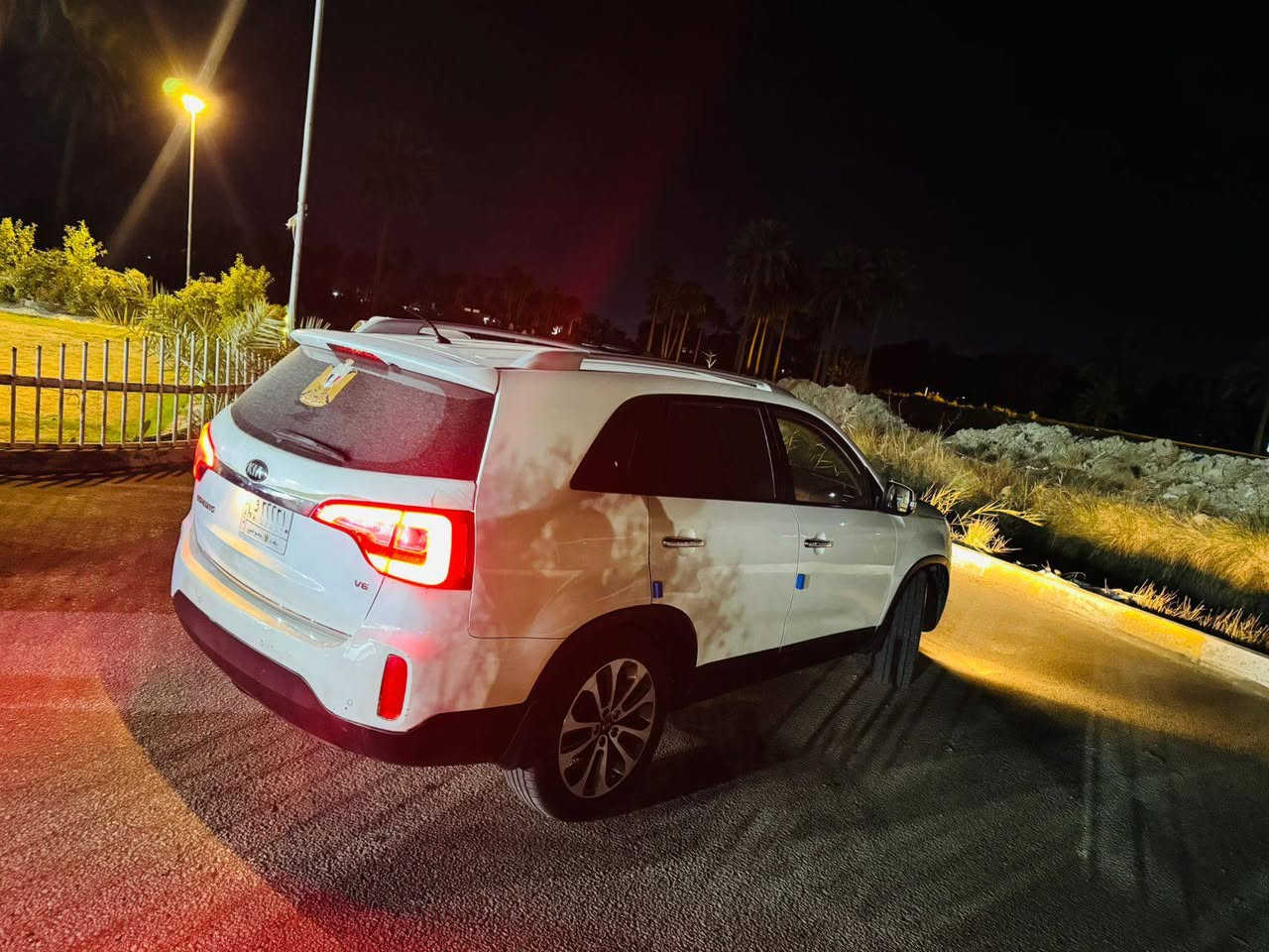 السلام عليكم للبيع كيا سورينتو ٢٠١٥ كويتي 6 سلندر كفاله ما عدى الي موضح بل سونار اثر طابوكه جاهزه من كلشي الرقم بغداد تحويل ثاني يوم مكاني بابل النيل *********** السعر ١٩٠ وبيها مجال
