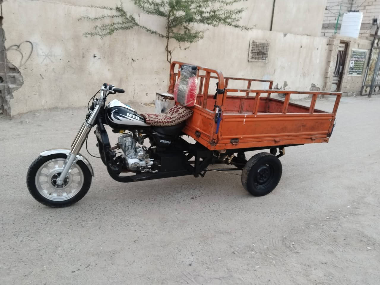 سلام عليكم ستوته ام تيئر ستوته ادوات مكينه نضيه مامفتوحه صدر جديد بركيتها جدد ستوته كل نقص مابيها جاهزه اكسل برغي مو لطش كهربائيات كلها تشتقل ضفيره جديده سعر ٨٠٠ وبيها مجال قليل مكاني بصره ابو الخصيب ***********
