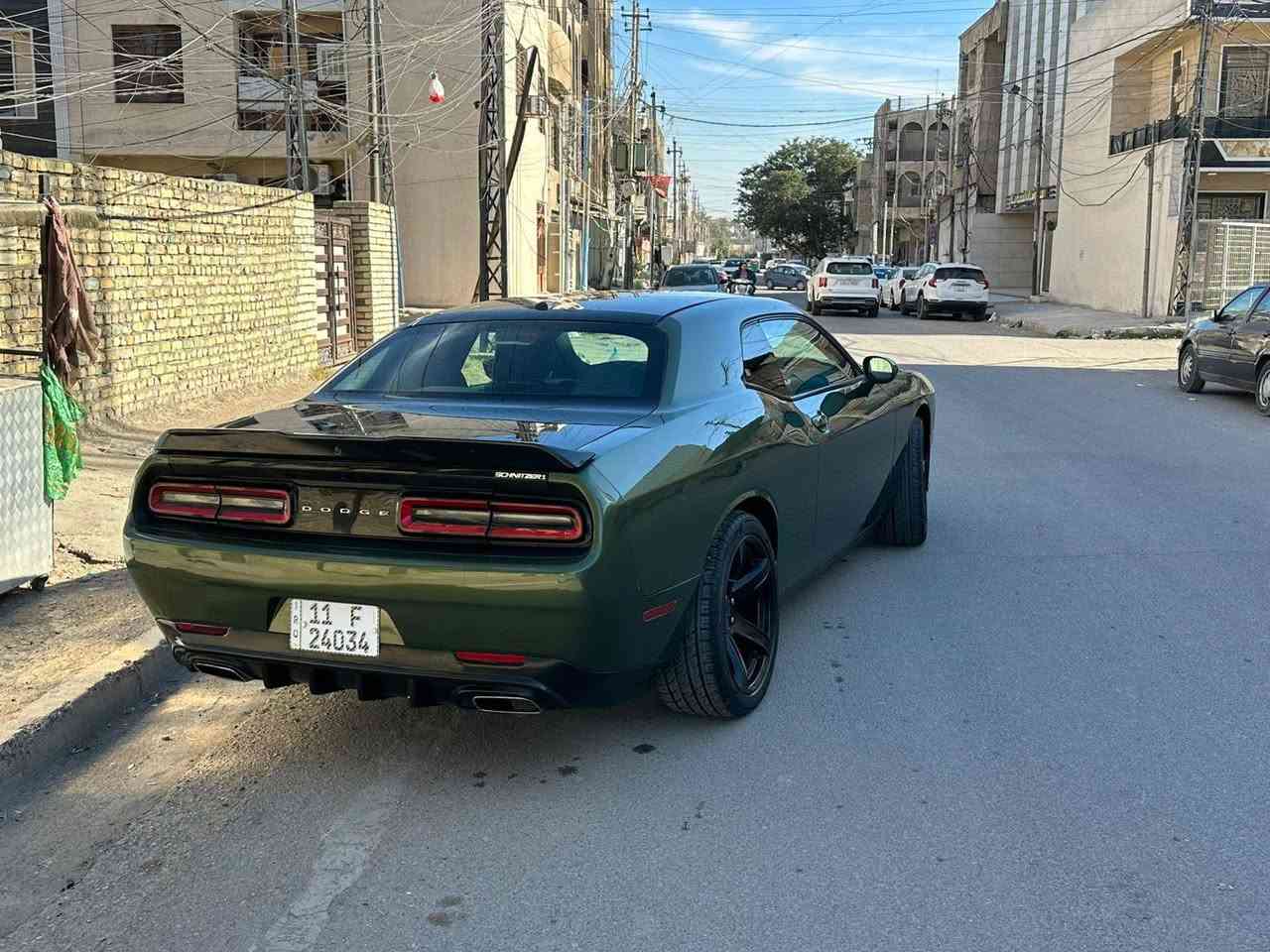 جمعه مباركة
تحيه طيبه السلام عليكم ورحمة 
دوج جالنجر 2018 كلين تايل
بيها جاملغ خلفي كلير 
عداد المسافه 66 ميل
6 سلندر 
تحكم ستيرن
شاشه امامك 
بصمه تشغيل عن بعد 
بصمه ابواب 
كشن حاظن 
كرسي كهرباء 
كشنات جلد 
ويل كب كير 
رادارات 
قيادة 
شفتات ستيرن 
كروس سرعه 
مانع انزلاق 
كاملة إنشاء لله 
رقم بغداد دولي باسمي تحويل مباشرة سنويه هزه جديد 
السعر 179 ورقه
اي استفسار 
***********
علي 
مكان بغداد البياع كرخ حي أعلام
