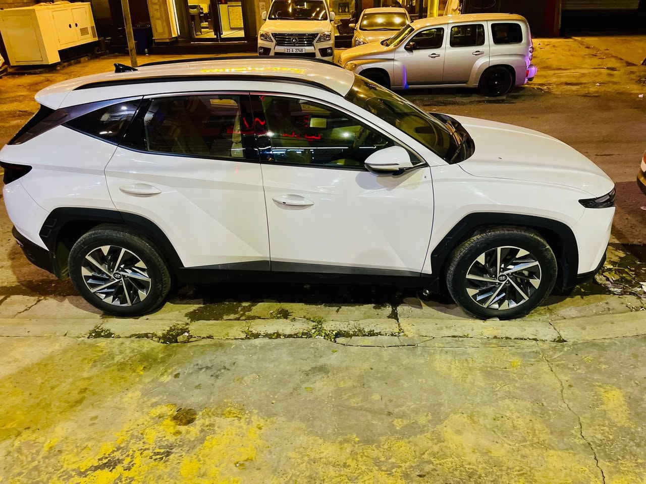 سلام عليكم

اللهم صل على محمد وال محمد 
توسان للبيع موديل 2024 خليجي 
سياره مكفوله كفاله عامه بعده ع وضع شركه ماشيه 31 الف 

مواصفات 

يدات ابواب ترحيب 

تدفئة كشنات 

اوتو هولد

مانع انزلاق

تشغيل على بعد

جنطة كهرباء 

هاند بريك كهرباء 

كشنات كهرباء 

تبريد لمس 

سياقة ذاتية 

تحديد مسار 

رادارات امامي و خلفي 

مودات قيادة

تشغيل واطفاء ذاتي عند الوقف
 فول موصفات 

مكان السيارة بغداد 

التواصل  واتساب او اتصال  

رقم الهاتف ‭***********
